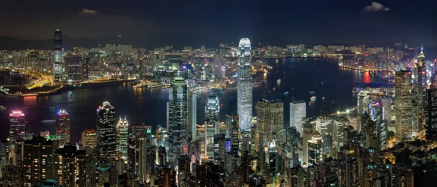 ビクトリア・ピークから見た香港島と九龍の夜景